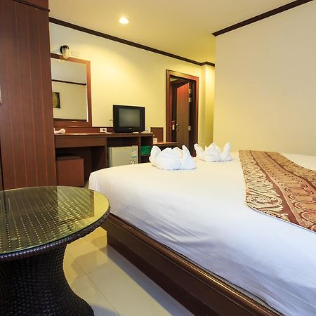 Sharaya Residence Patong Exteriér fotografie