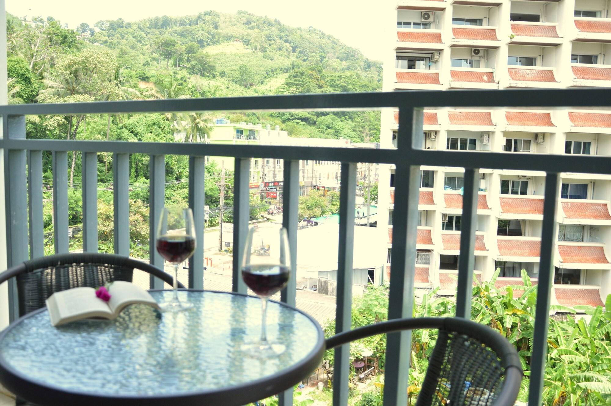 Sharaya Residence Patong Exteriér fotografie