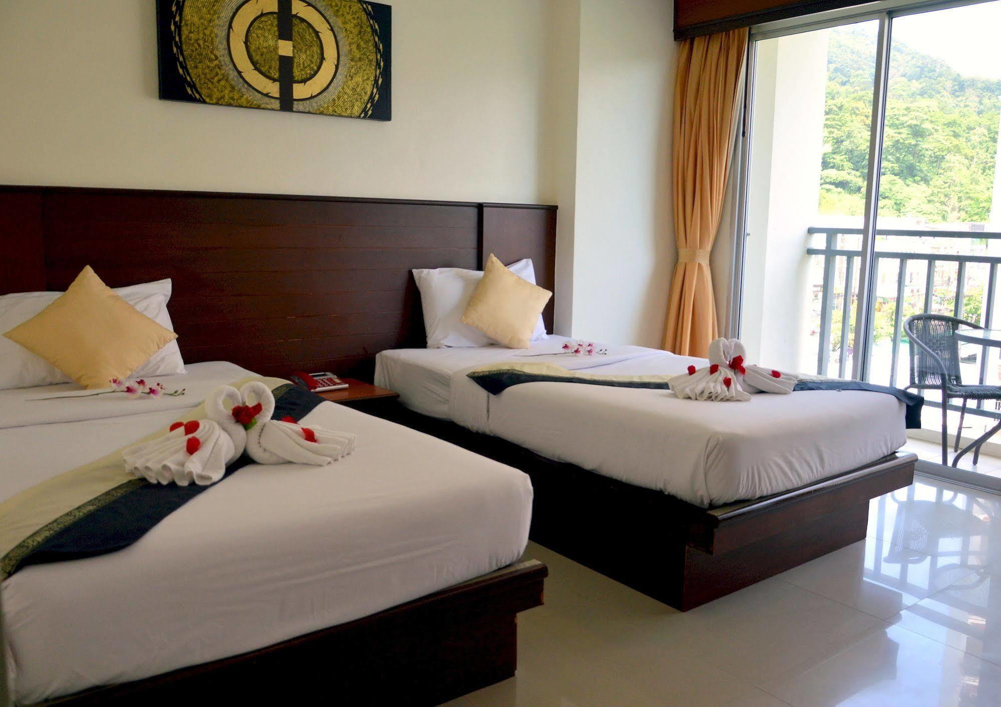 Sharaya Residence Patong Exteriér fotografie