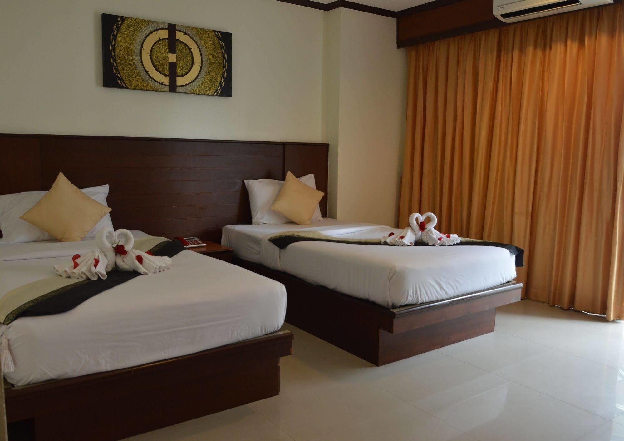 Sharaya Residence Patong Exteriér fotografie